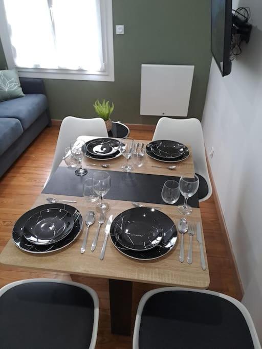 T2 Jacky Ic. /Moto / Circuit 24H / Oasis /Antares Apartment Le Mans Exterior foto